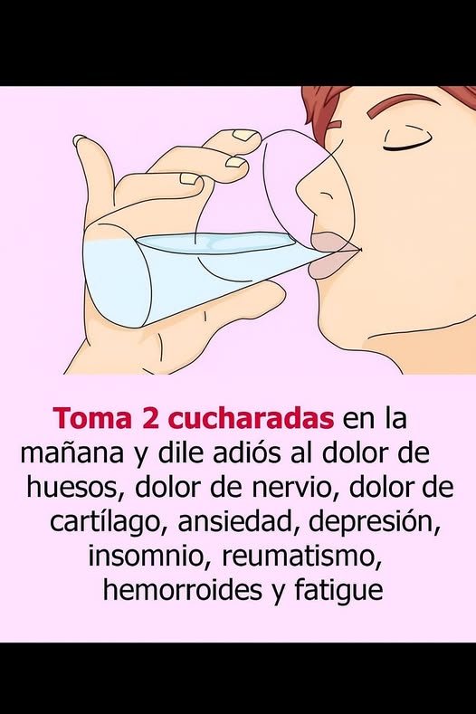 Persona bebiendo agua